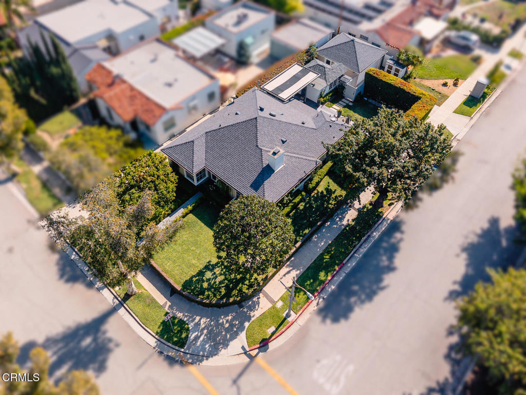 2100 Rose Villa Street