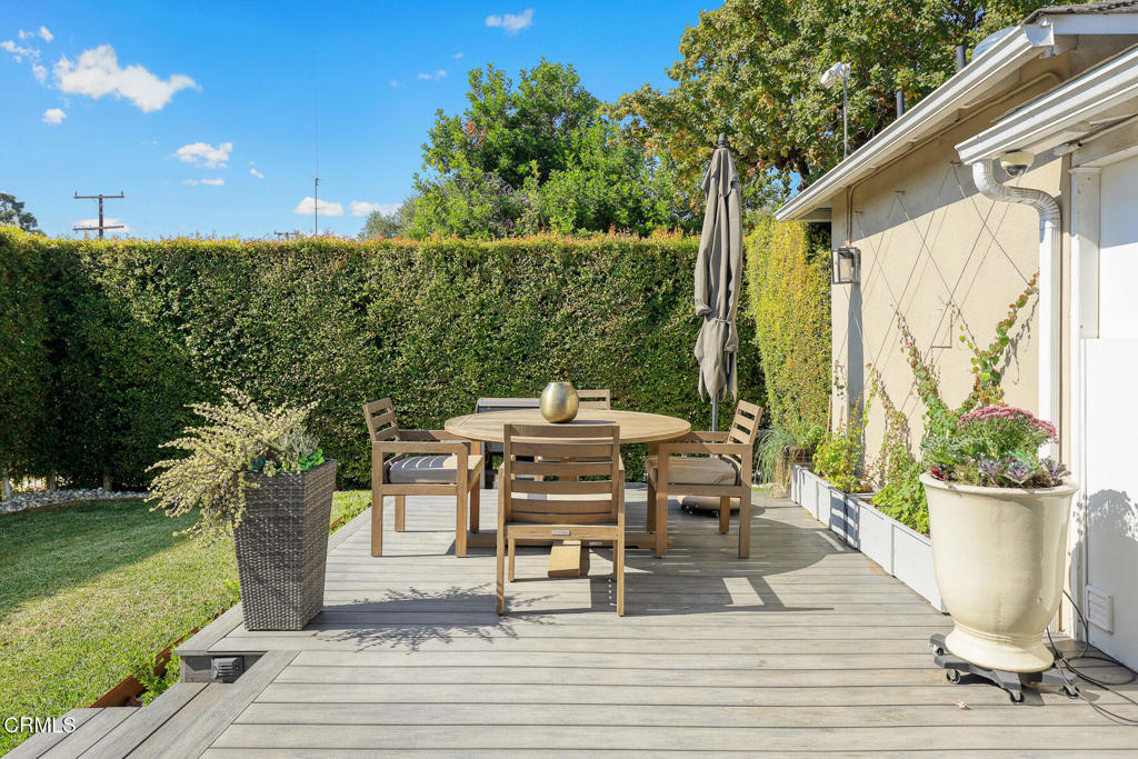 2100 Rose Villa Street