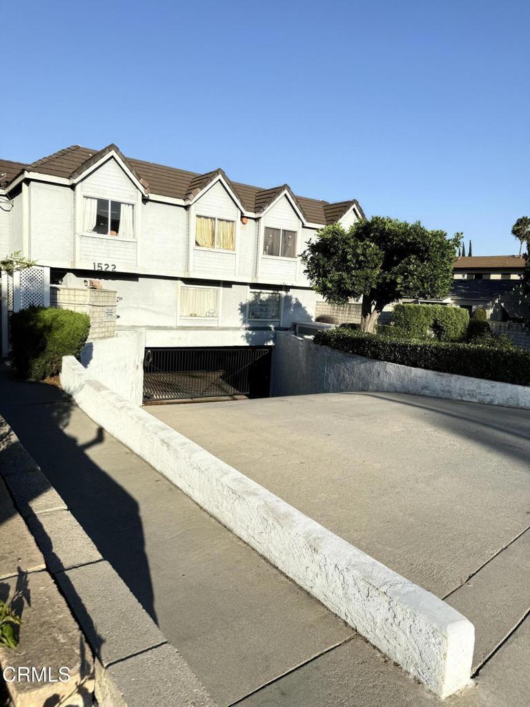 1522 S Baldwin Avenue 4