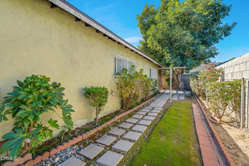 5333 El Monte Avenue