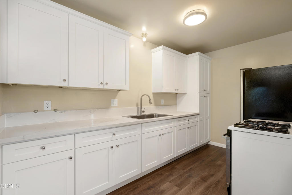 5333 El Monte Avenue