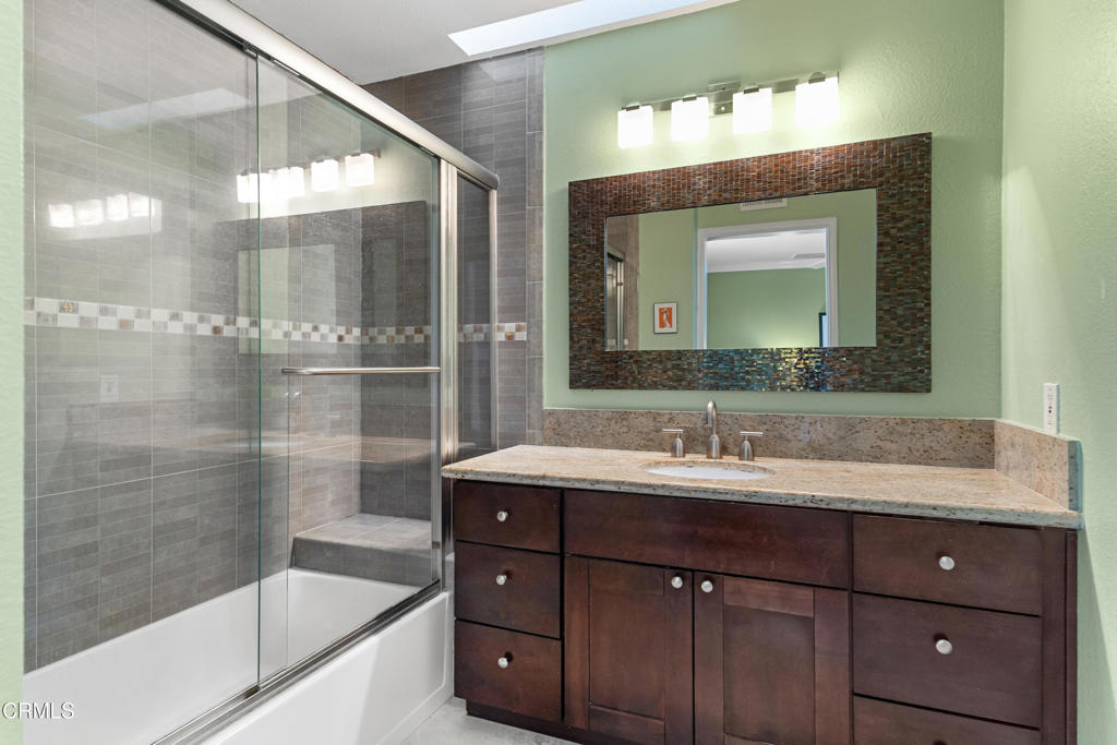 832 Magnolia Avenue 2