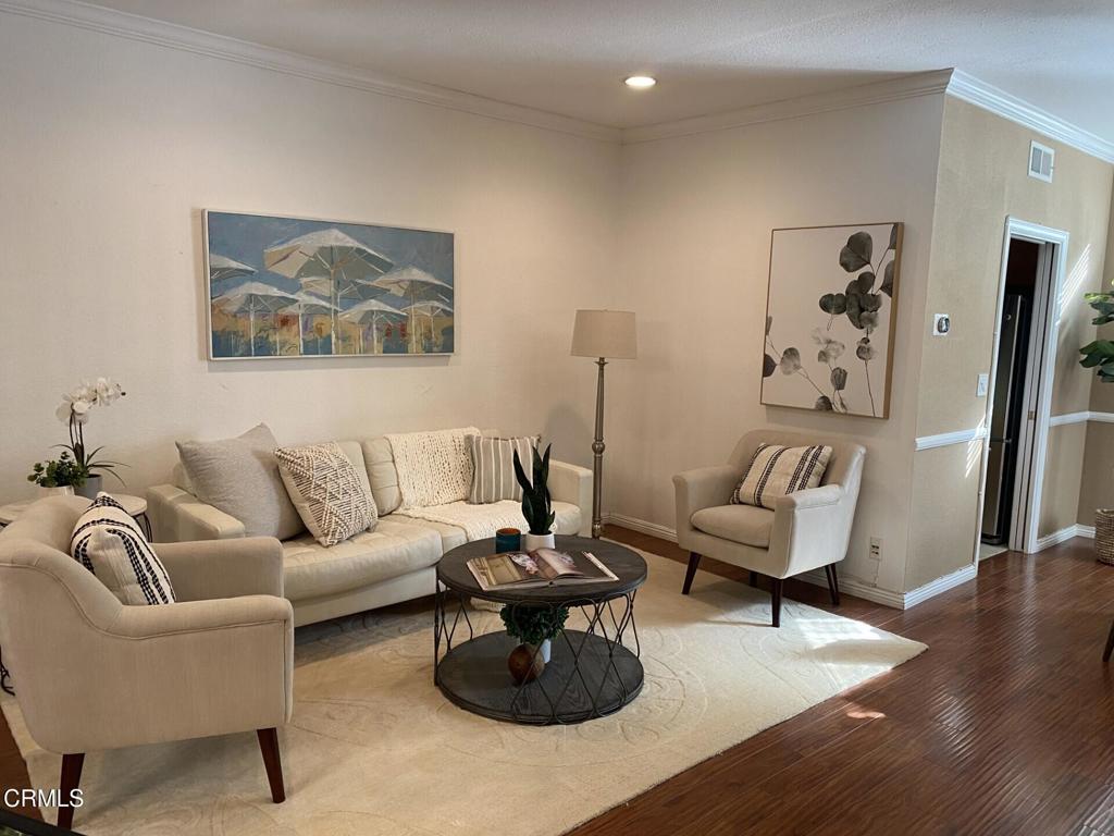 832 Magnolia Avenue 2