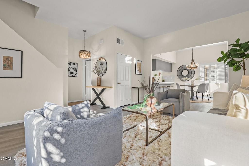 511 S El Molino Avenue 6