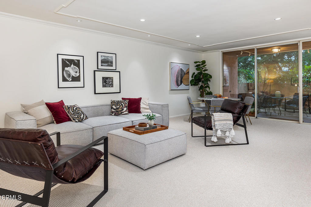 1200 S Orange Grove Boulevard 2