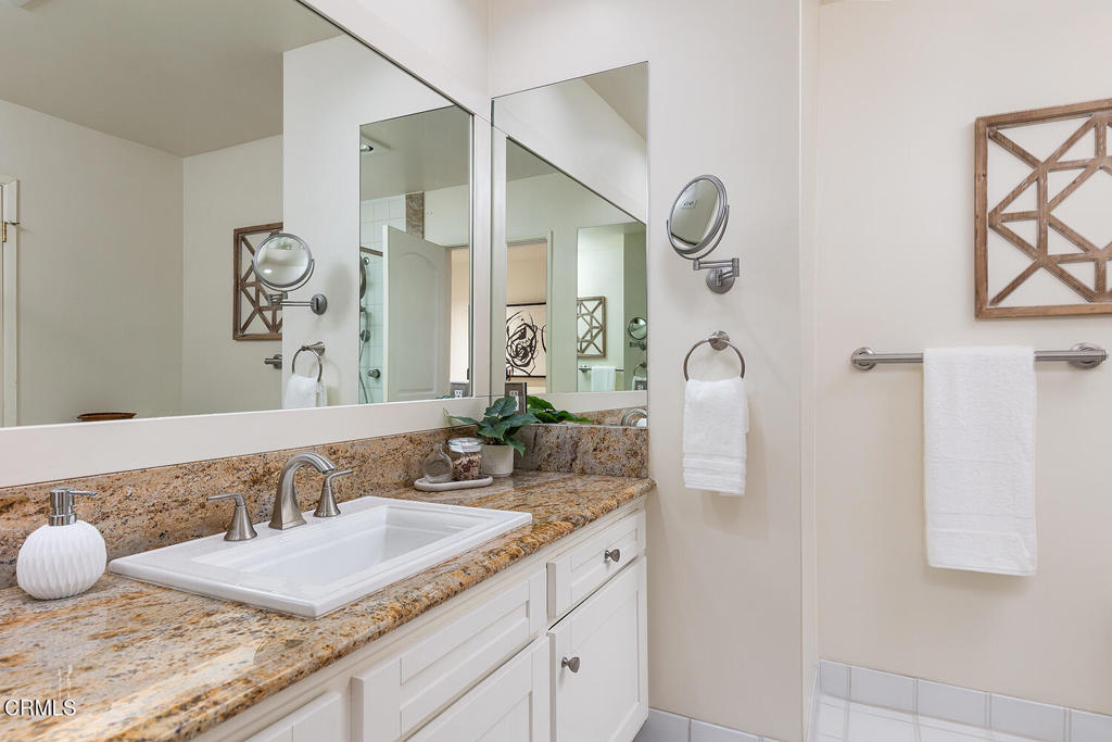 1200 S Orange Grove Boulevard 2