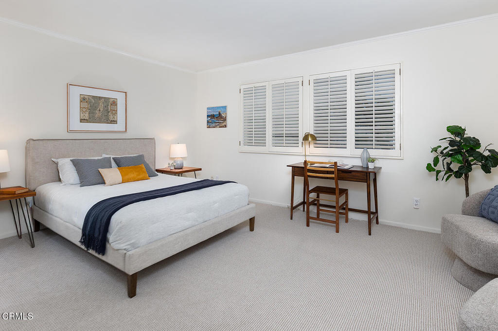 1200 S Orange Grove Boulevard 2