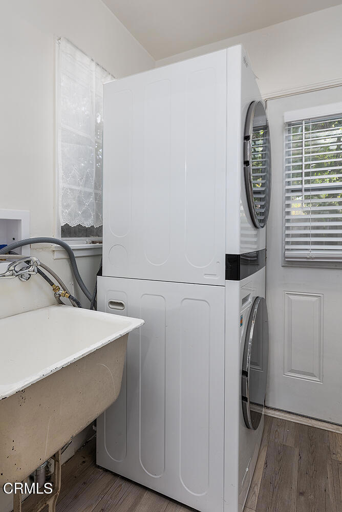 1070 E Woodbury Road