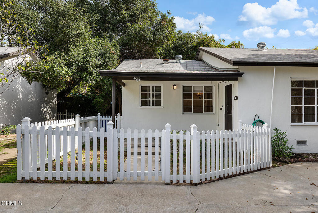 1070 E Woodbury Road