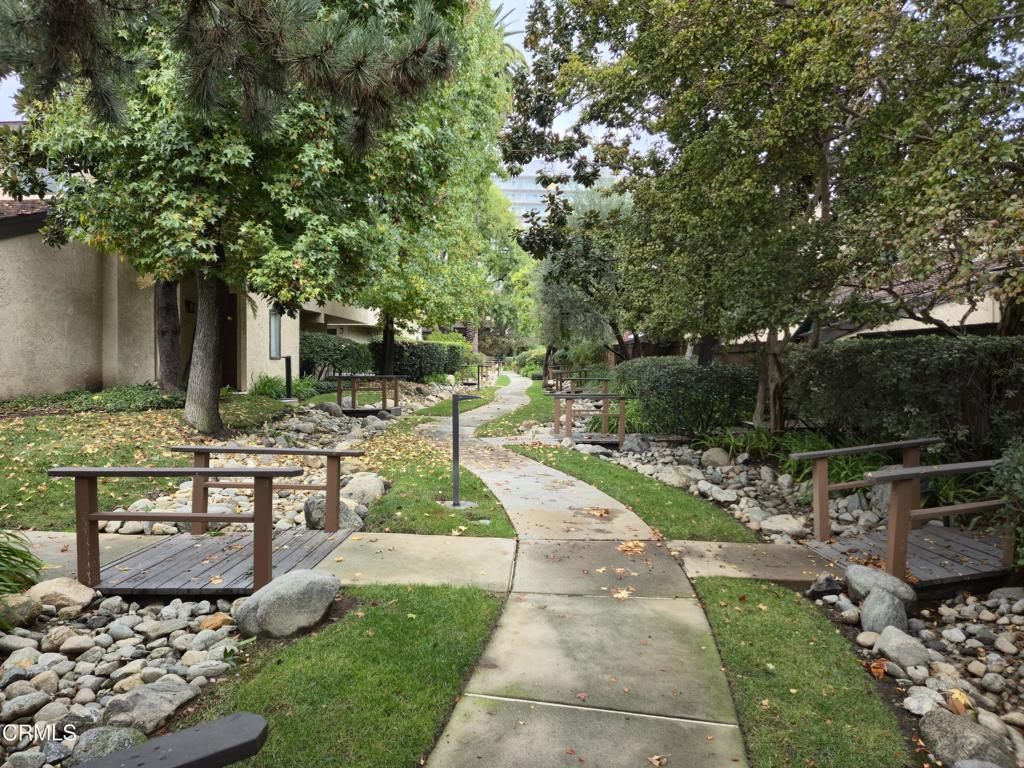 277 E Del Mar Boulevard