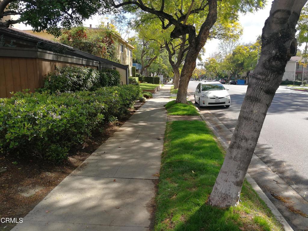 277 E Del Mar Boulevard