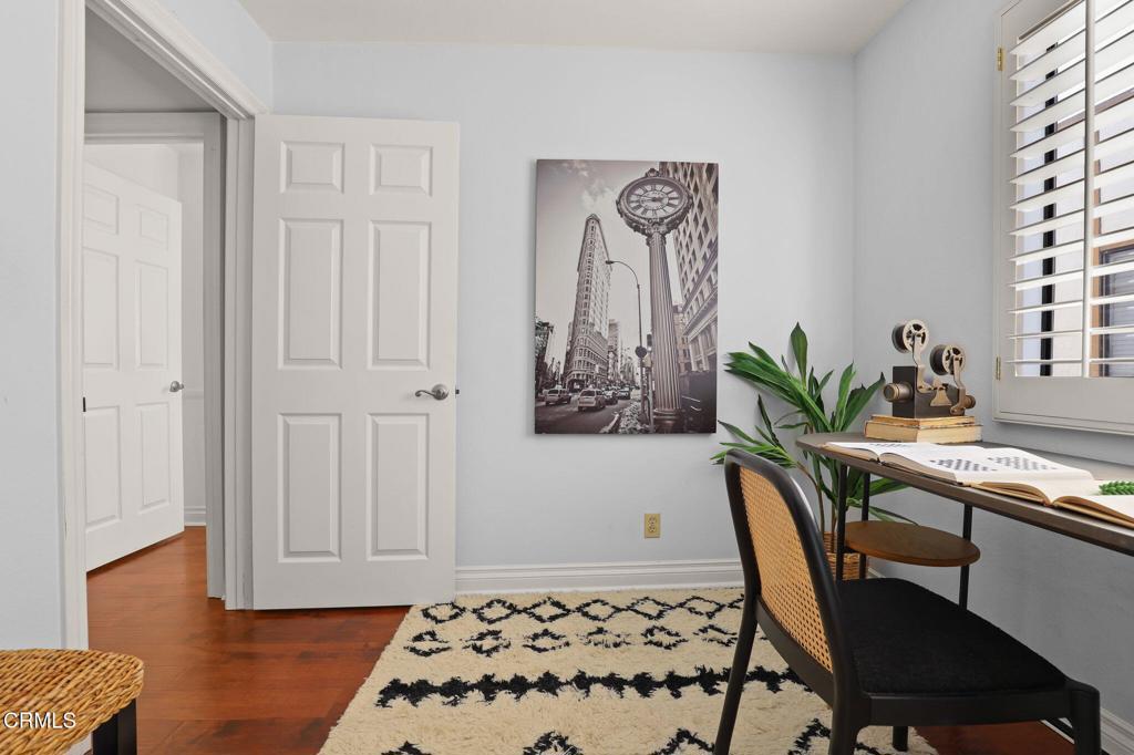 511 S El Molino Avenue 2