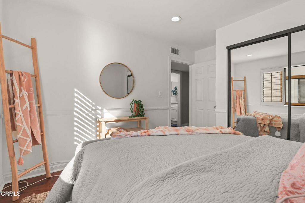 511 S El Molino Avenue 2