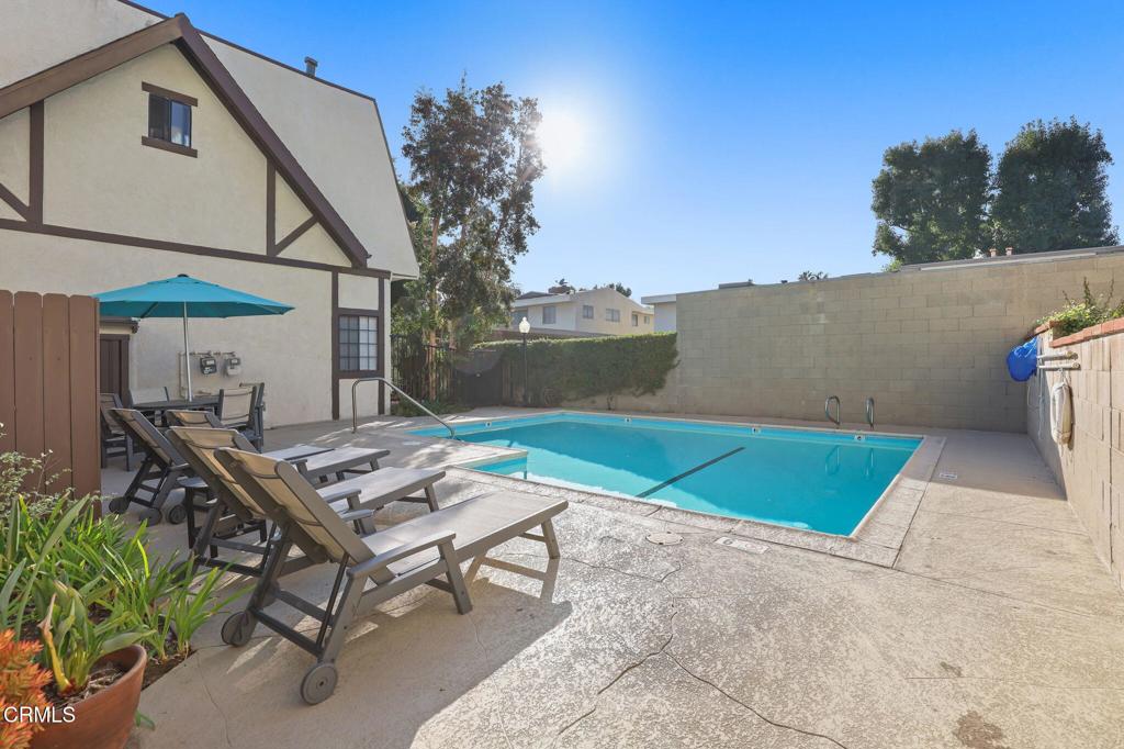 511 S El Molino Avenue 2