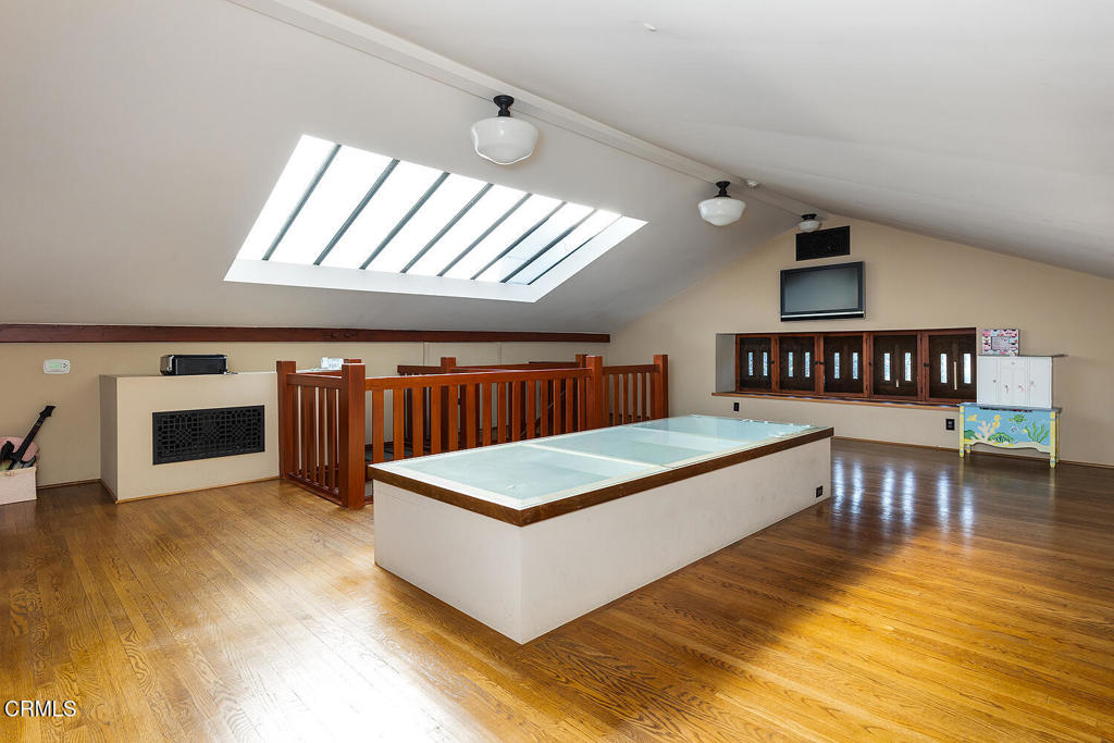 1344 Hillcrest Avenue