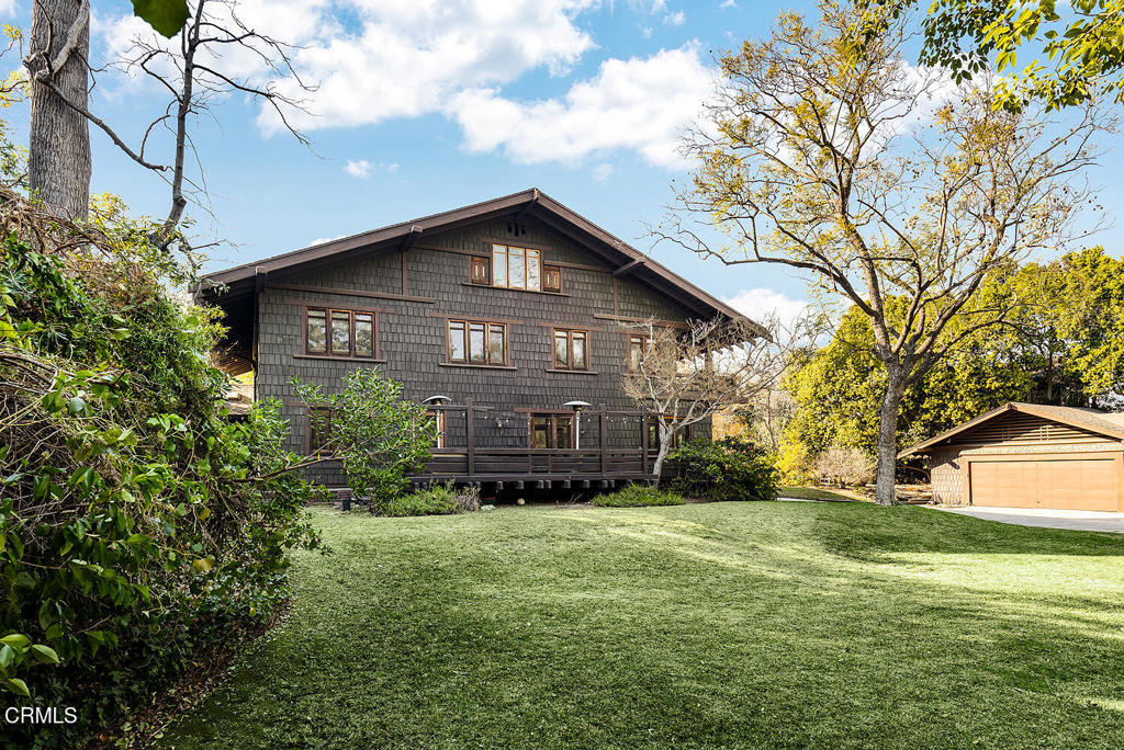 1344 Hillcrest Avenue