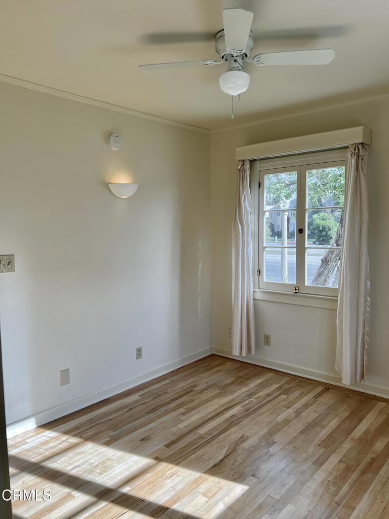 5649 Huntington Drive N