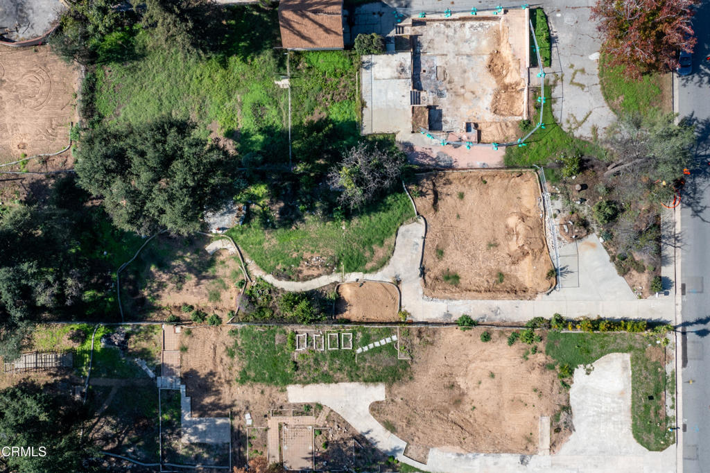 1134 E Altadena Drive