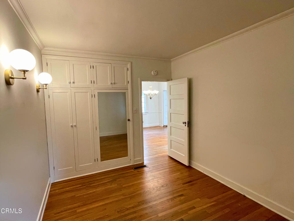 31 Oak Knoll Gardens Drive