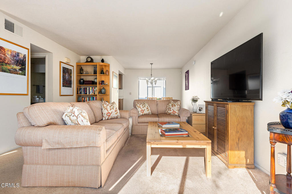 617 N Mar Vista Avenue 2