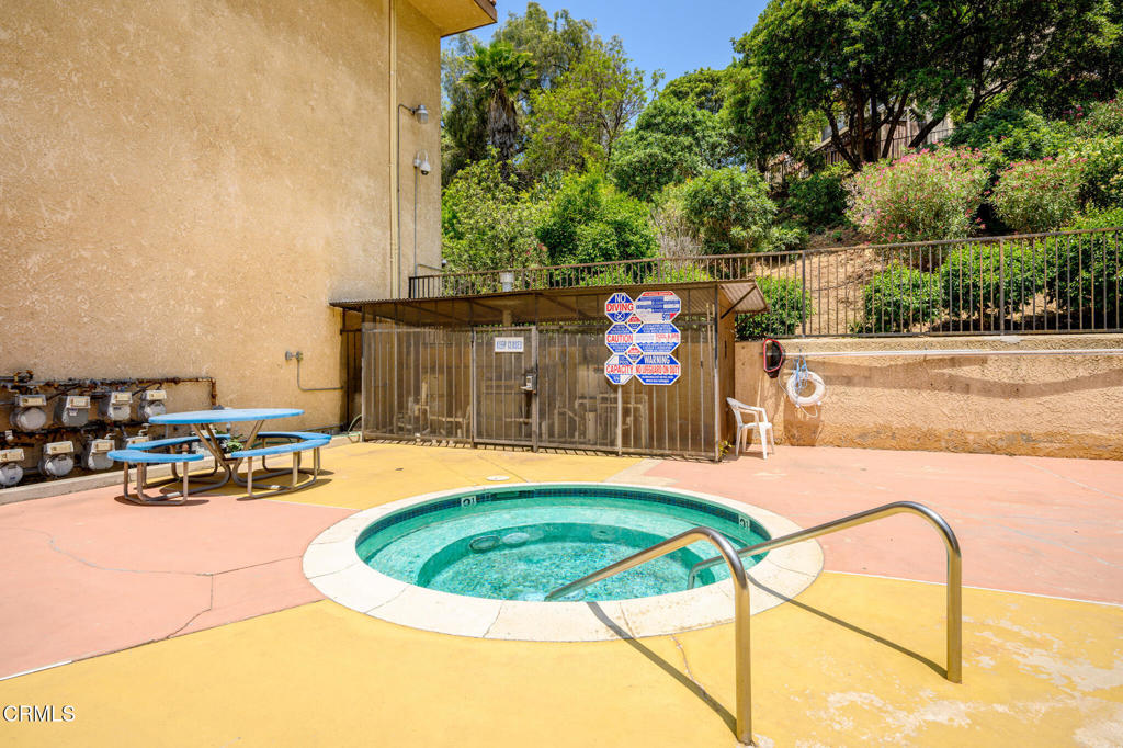 5036 E Echo Street 37