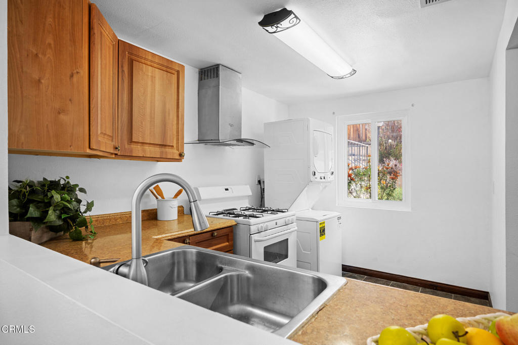 5036 E Echo Street 37