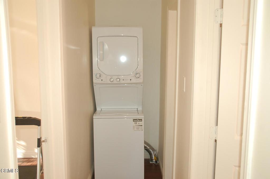 125 S Primrose Avenue