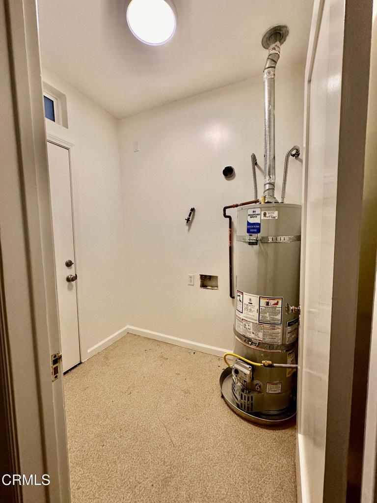 588 S Mentor Avenue B