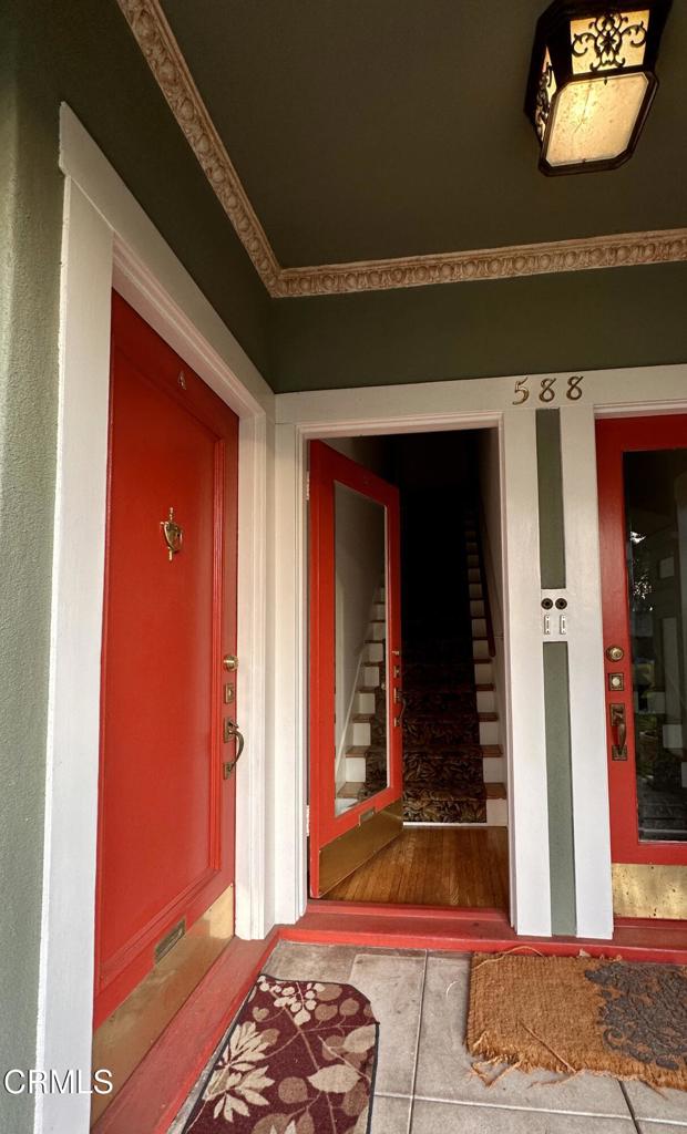 588 S Mentor Avenue B