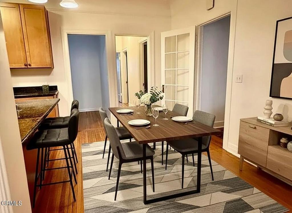 588 S Mentor Avenue B