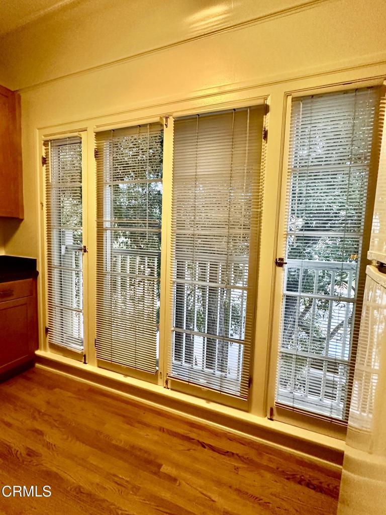 588 S Mentor Avenue B