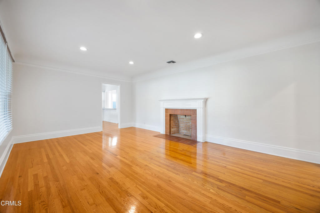 2380 Queensberry Road