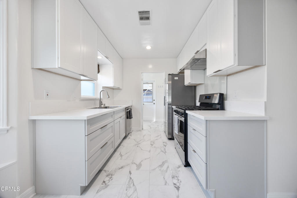 2380 Queensberry Road