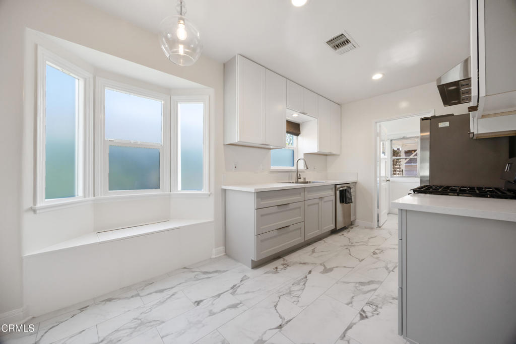 2380 Queensberry Road