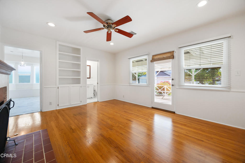 2380 Queensberry Road