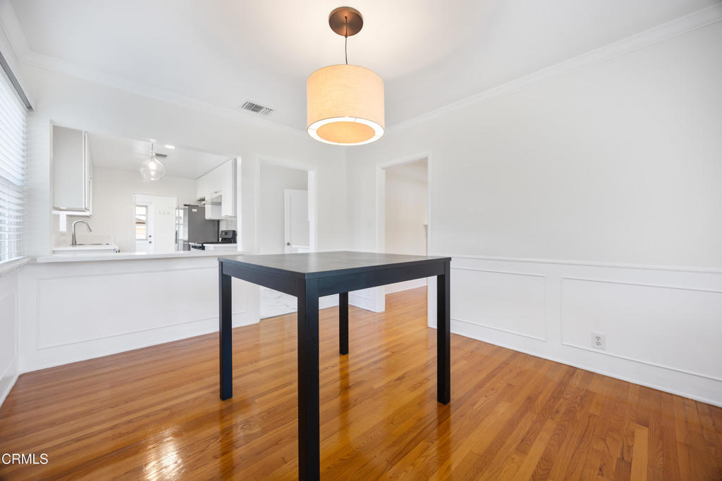 2380 Queensberry Road