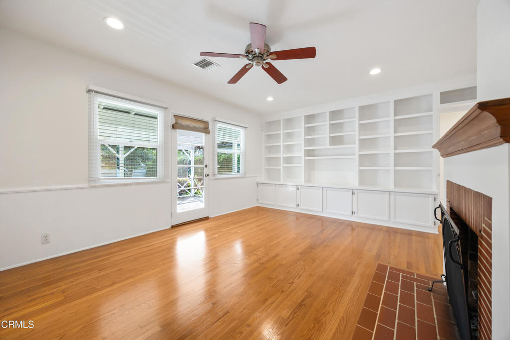 2380 Queensberry Road