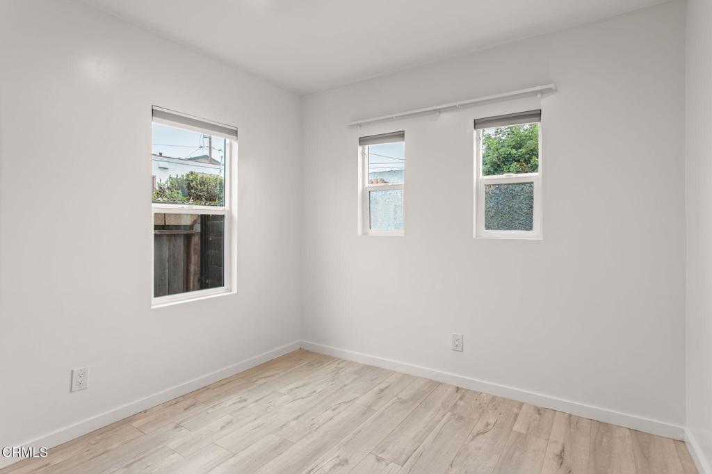 1047 E Brenner Place