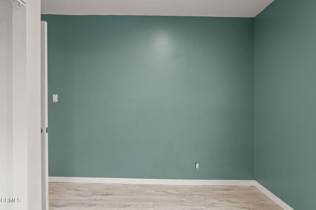 1047 E Brenner Place