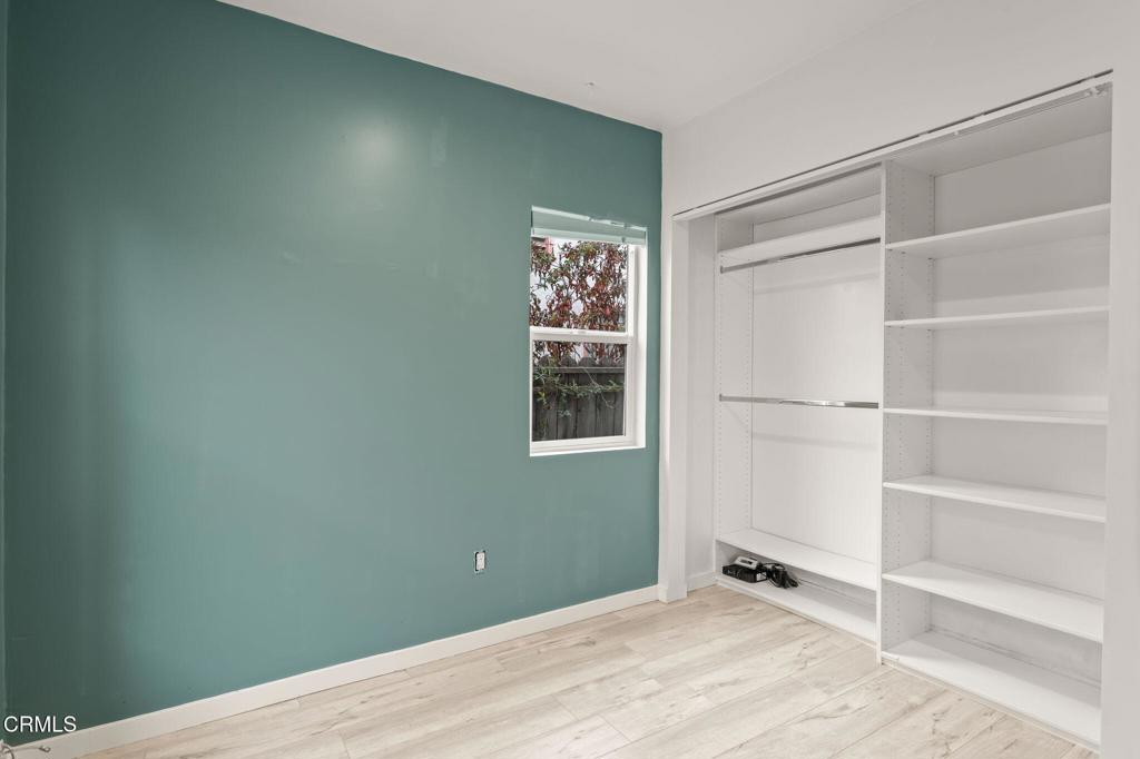 1047 E Brenner Place