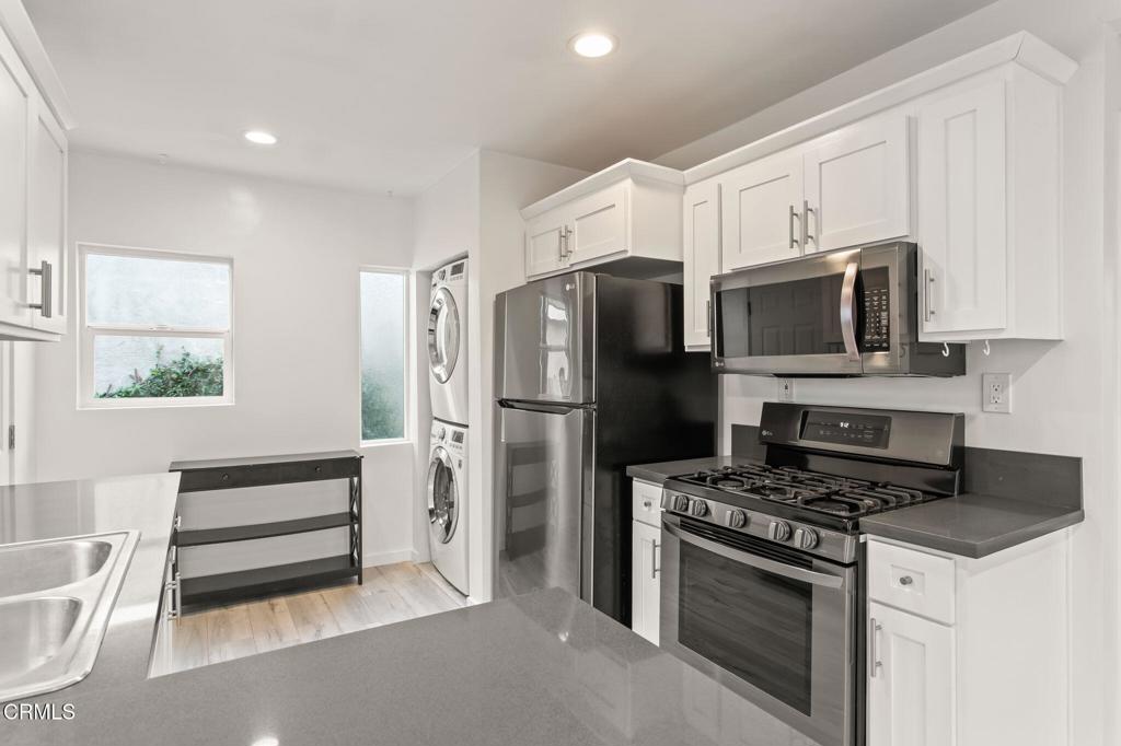 1047 E Brenner Place