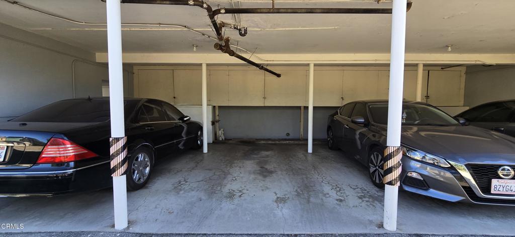 1483 N Altadena Drive