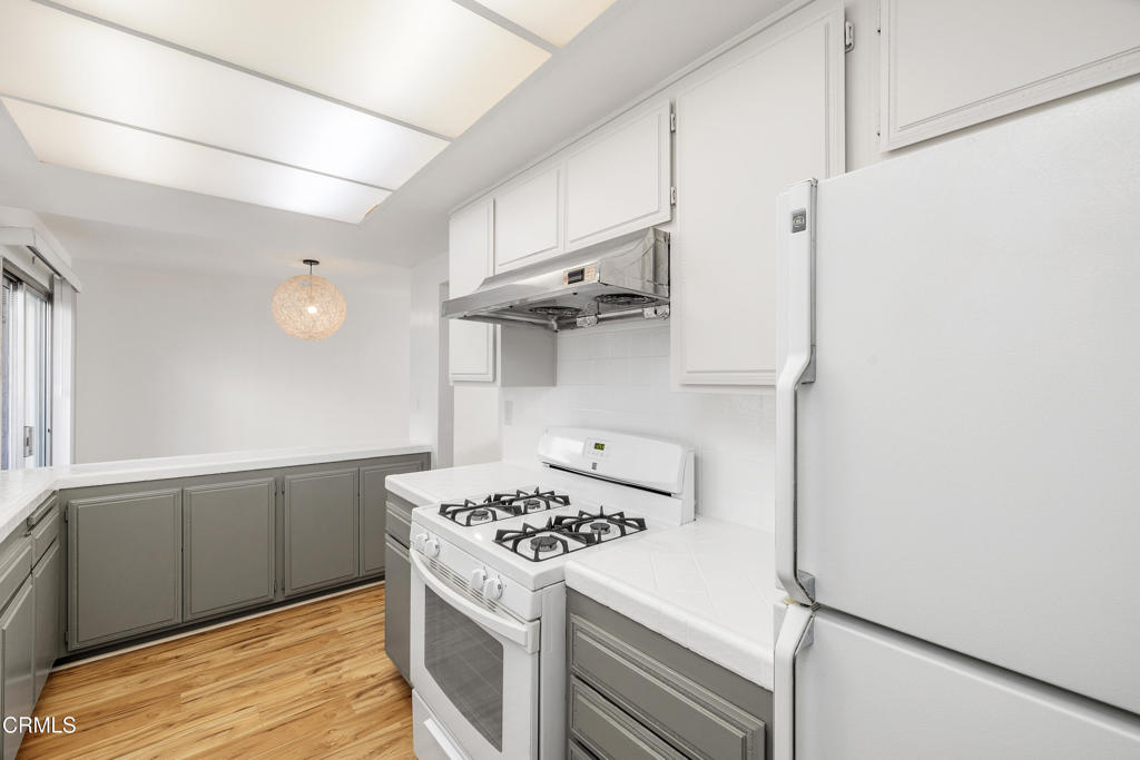 4181 Walnut Grove Avenue