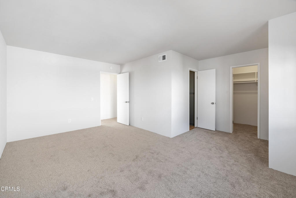 4181 Walnut Grove Avenue