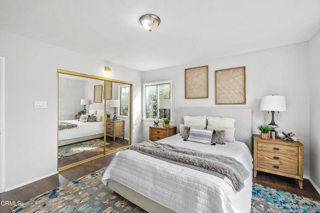 1100 S Stoneman Avenue