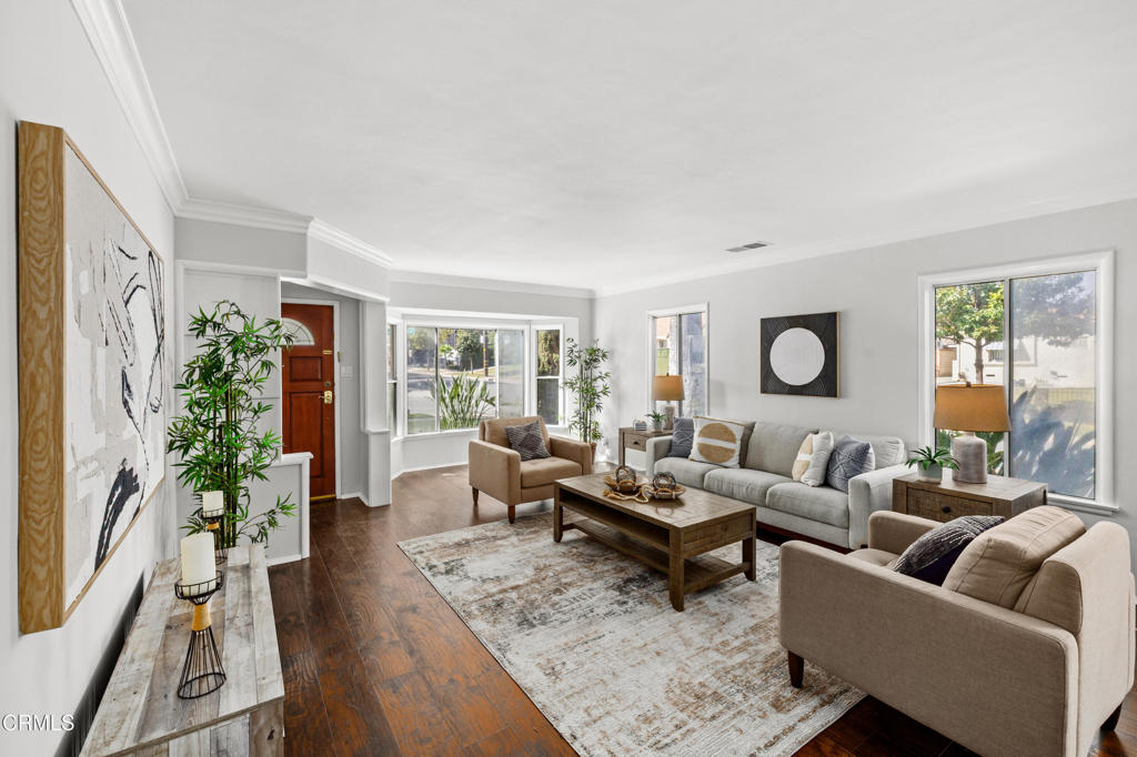 1100 S Stoneman Avenue