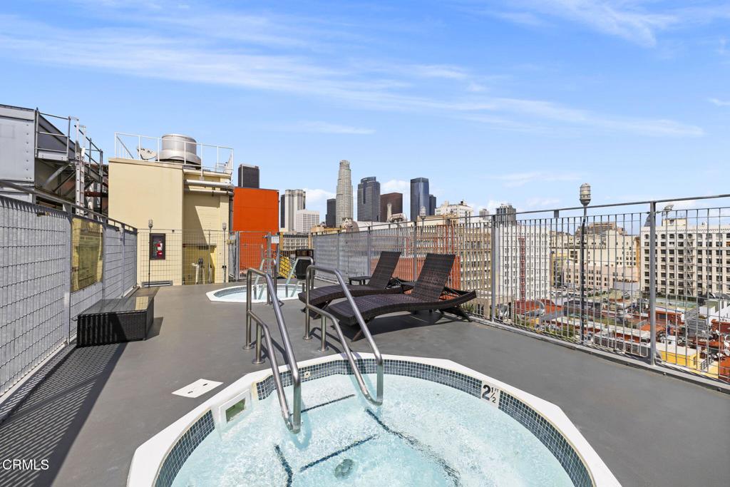 746 S Los Angeles Street 1001