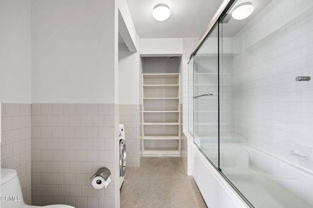 746 S Los Angeles Street 1001