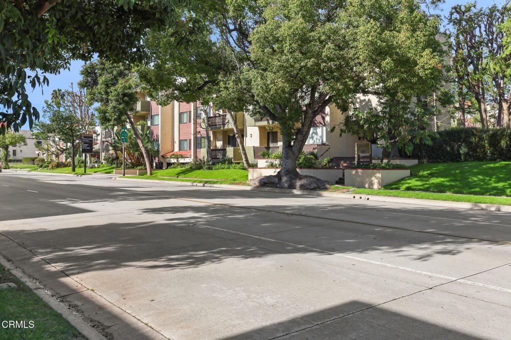 497 E California Boulevard 318