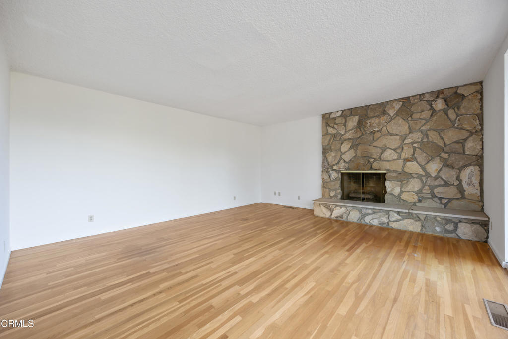 3556 Canyon Crest Road